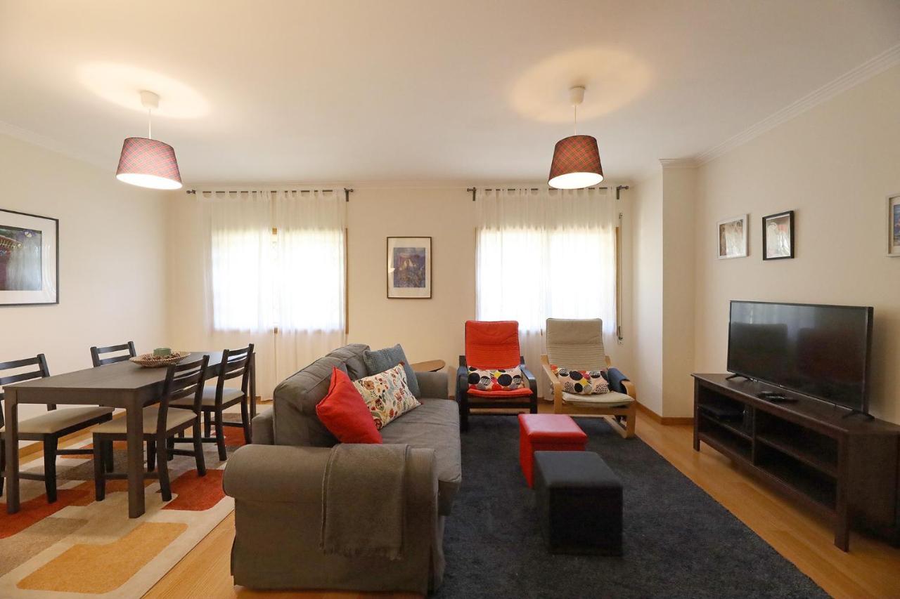 וילה נובה דה גאיה Flh Gaia Valadares Comfy Apartment מראה חיצוני תמונה